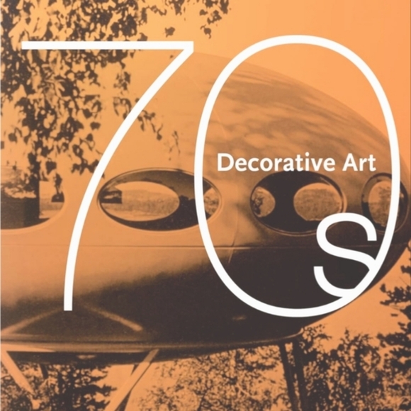 Vintage Tops - Vintage Clothing & Treasures Coming Soon!